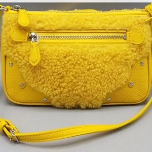 Coach Rhyder Shearling Pochette Banana Crossbody Purse 36490.